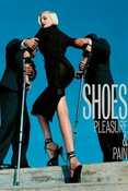 Shoes : pleasure and pain
